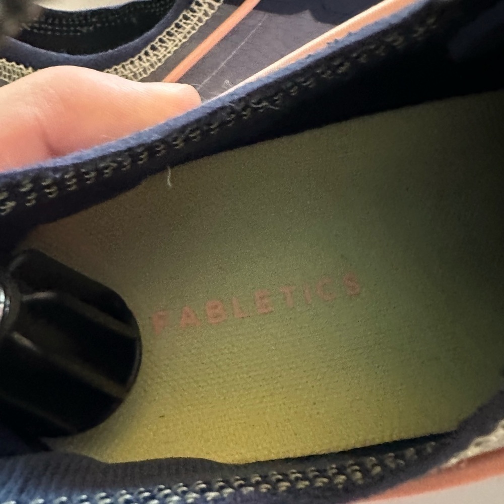 Fabletics Silverlake Air Performance
Sneaker size… - image 7